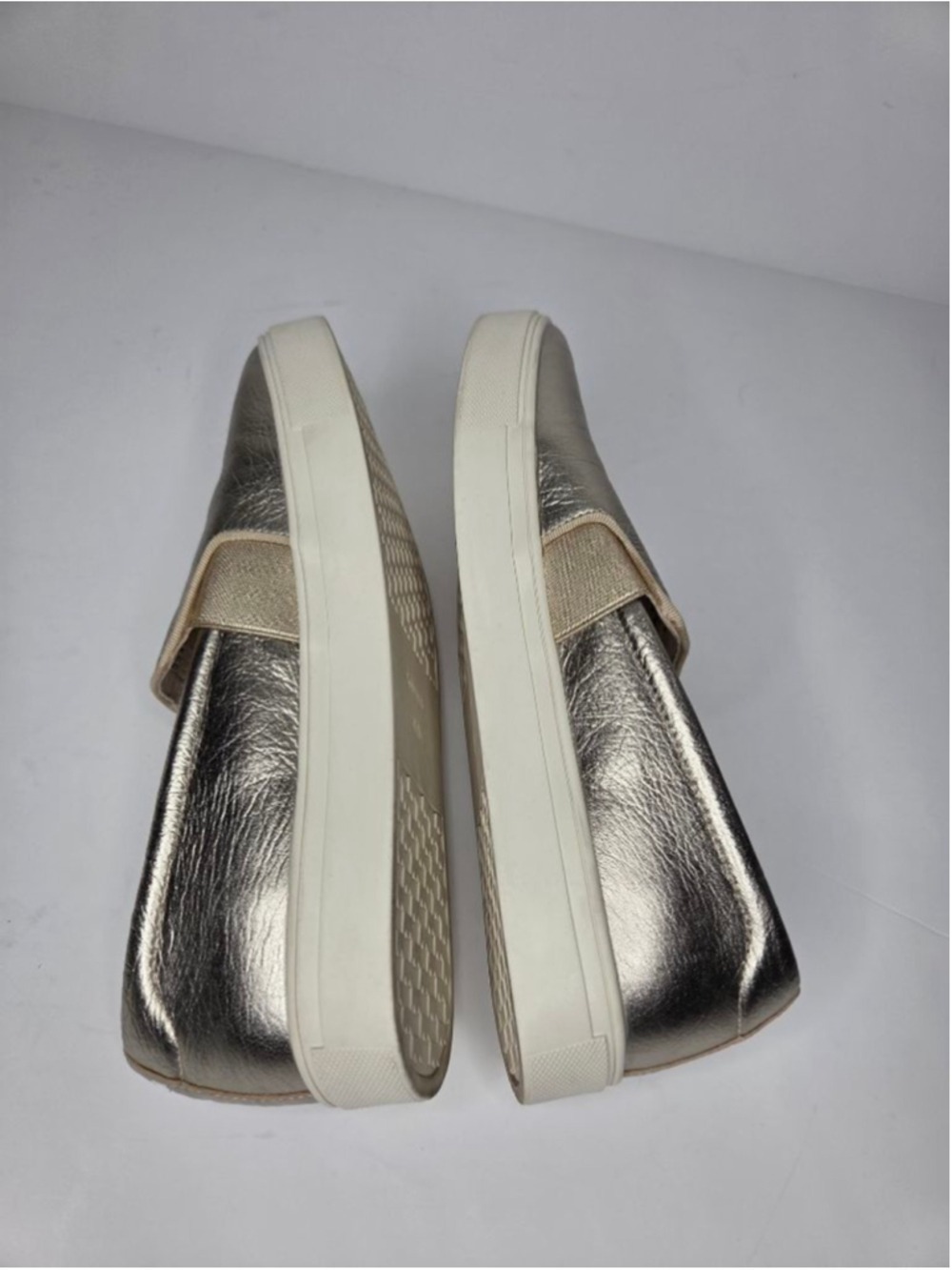 Birdies Swift Leather Gold Slip On Sneakers Women's Size 10.5 Metallic - Picture 8 of 12